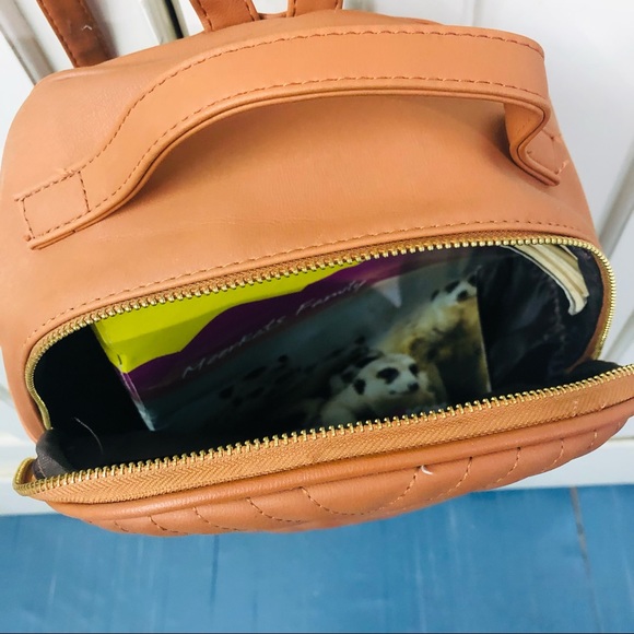 Brown backpack (no negotiation) - Picture 4 of 8